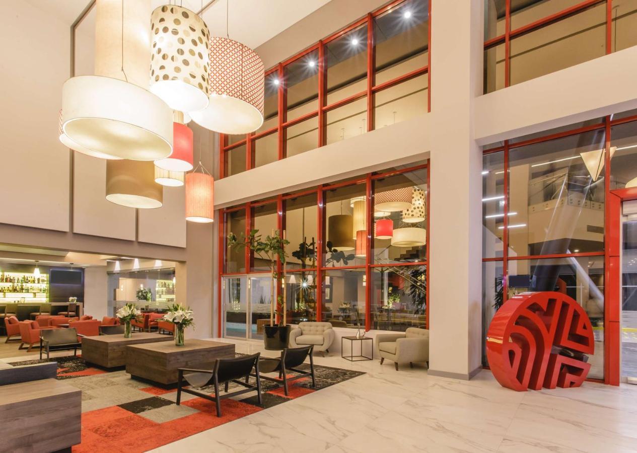 Nh Collection Leon Expo Hotel Екстериор снимка