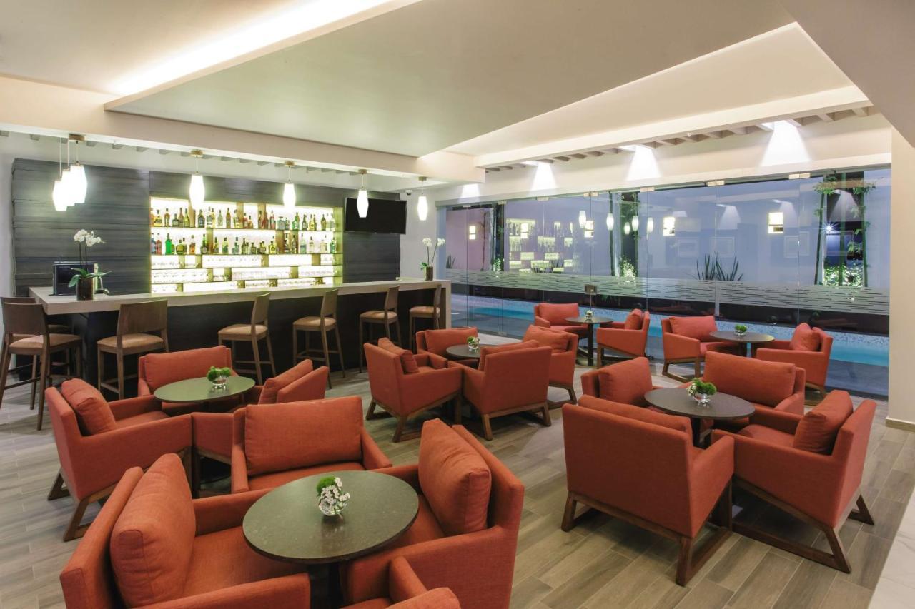Nh Collection Leon Expo Hotel Екстериор снимка
